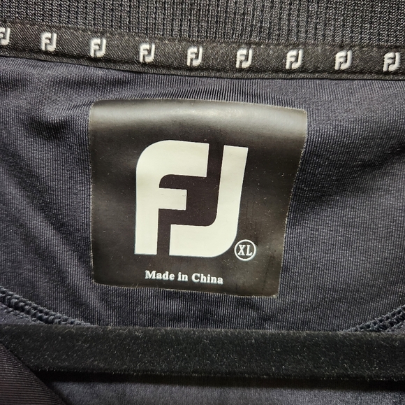 FootJoy Golf 1/4 zip performance sweater - Picture 4 of 5